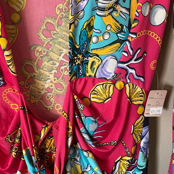 Brand new beautiful dress (Never Worn) - Picture 1 of 2